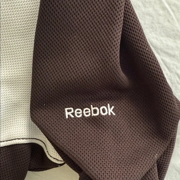 Reebok NFL Women's Medium Cleveland Brown Long Sleeve Hoodie - Picture 4 of 11